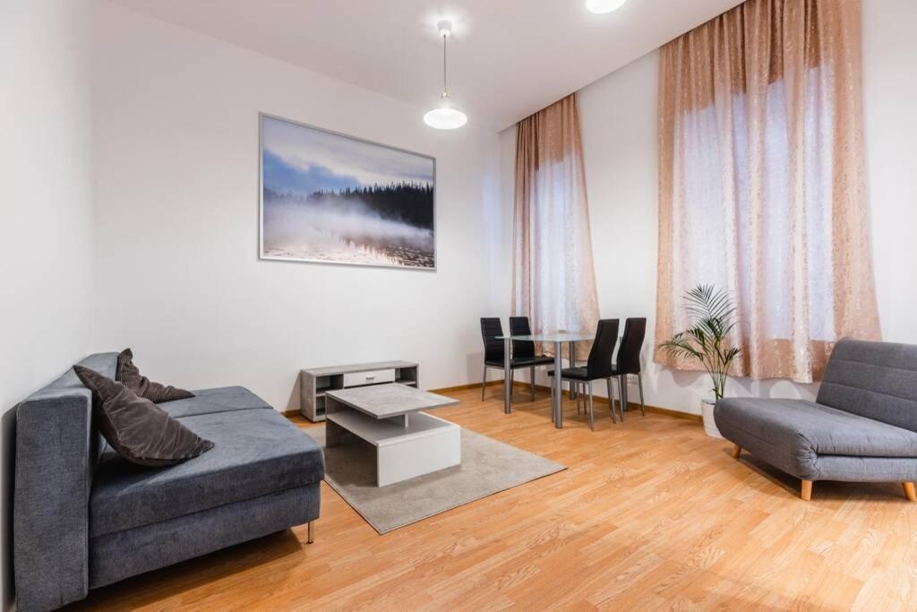 Family Apartment Next To Danube River Wien Ngoại thất bức ảnh